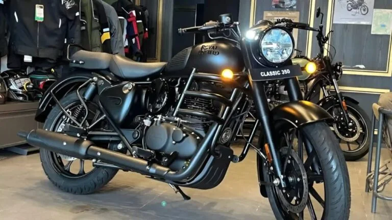 Royal Enfield Classic 350 2025, Classic 350 2025 Review, Royal Enfield 350 New Model, Royal Enfield 2025 Price in India, Royal Enfield Classic 350 Mileage, Classic 350 2025 Launch, Royal Enfield 350cc Bike, Classic 350 Features, Royal Enfield Classic 350 New Look